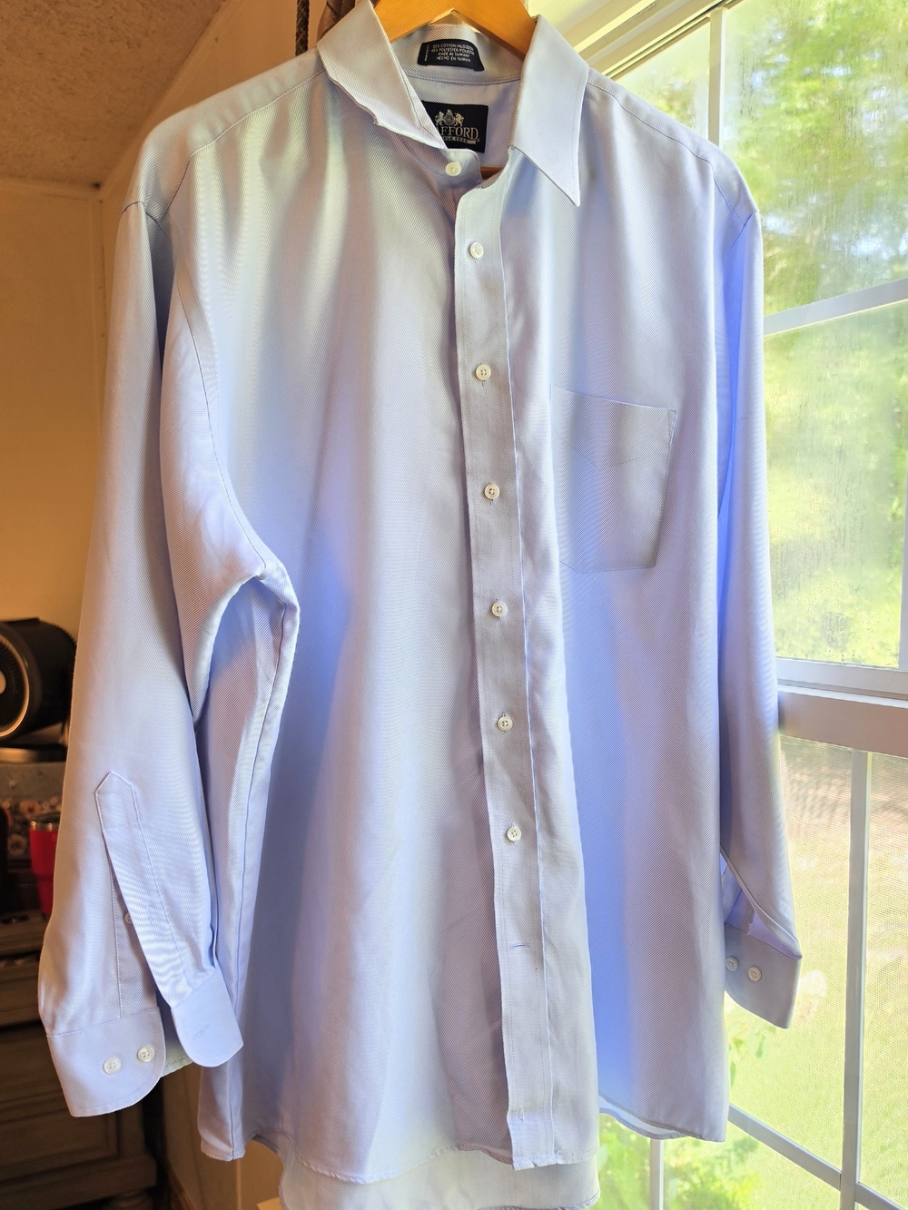 Stafford  Classic Light Blue Men's Dress Shirt - Tailored Oxford